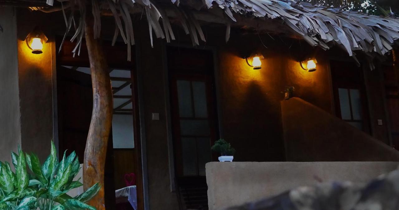 Maika Safari Lodge Udawalawe Eksteriør billede