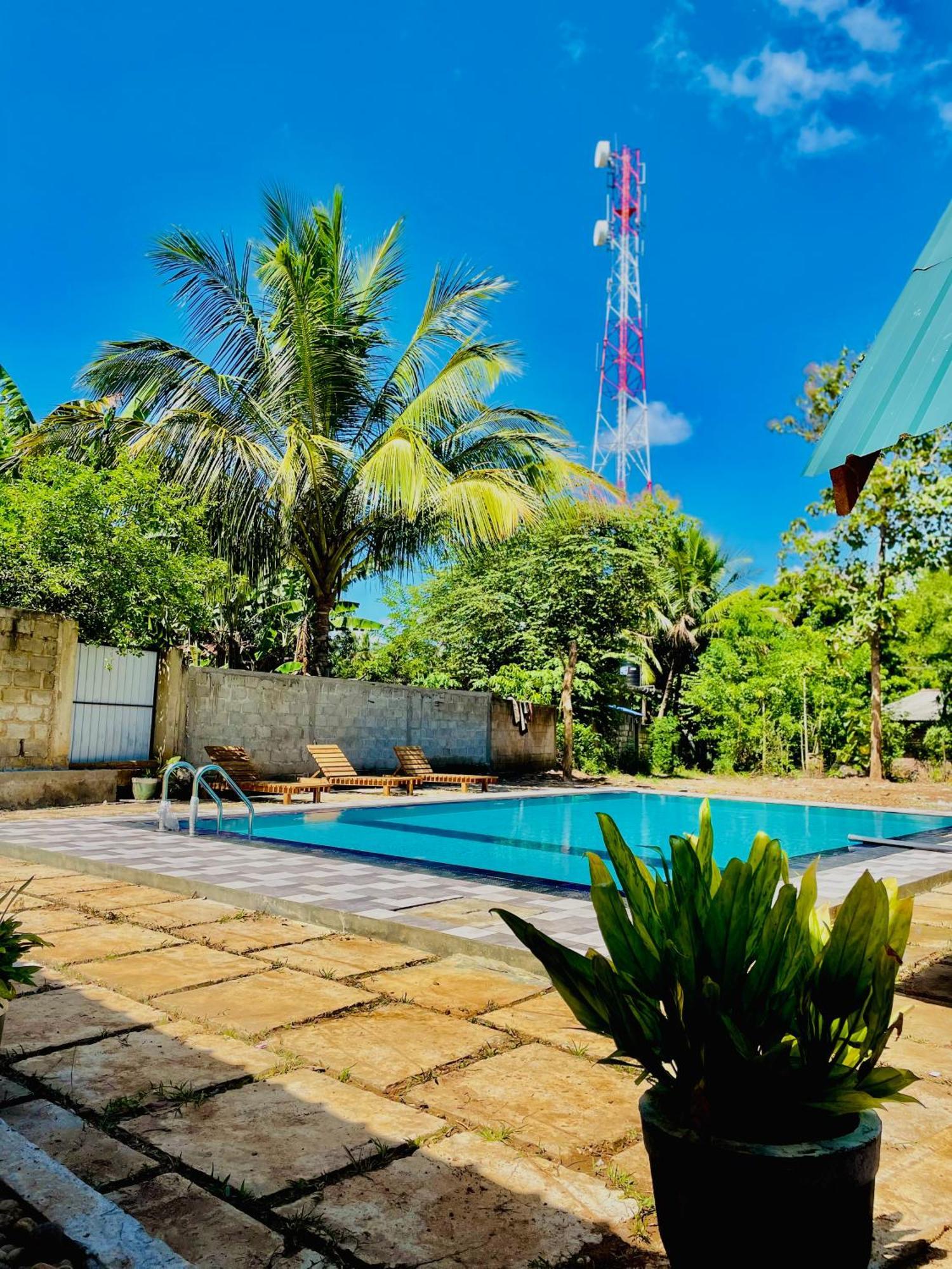 Maika Safari Lodge Udawalawe Eksteriør billede