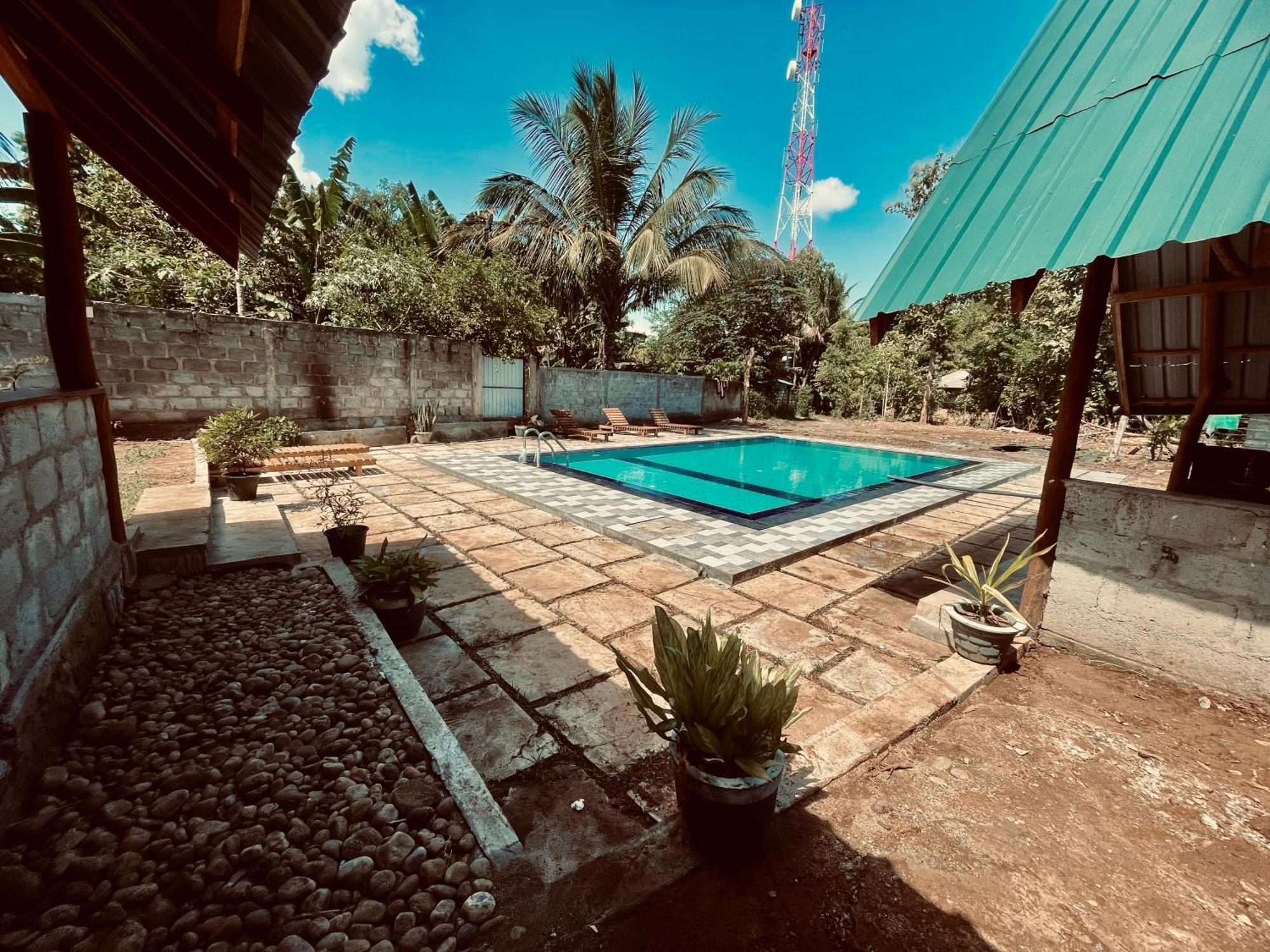 Maika Safari Lodge Udawalawe Eksteriør billede
