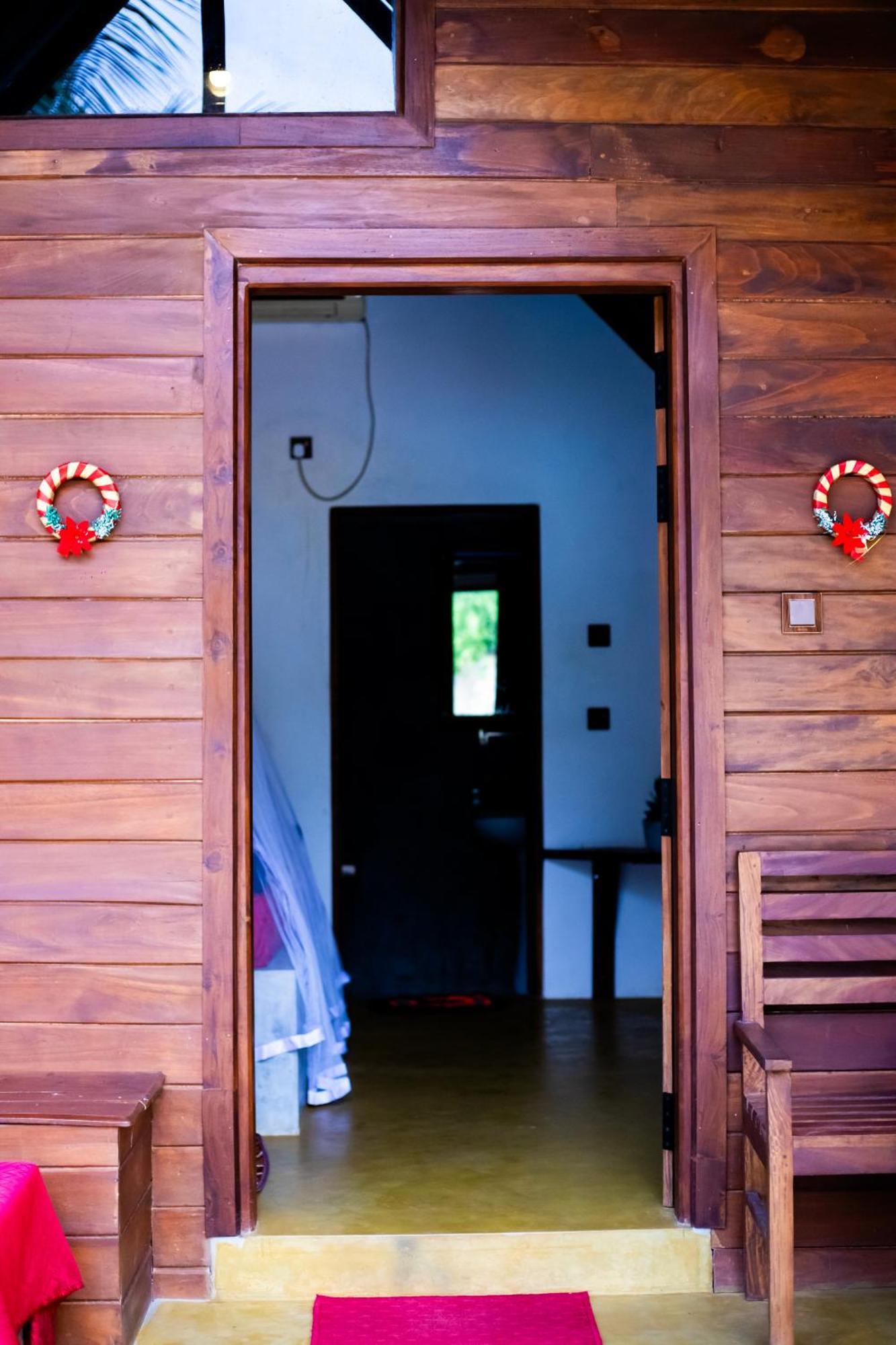 Maika Safari Lodge Udawalawe Eksteriør billede